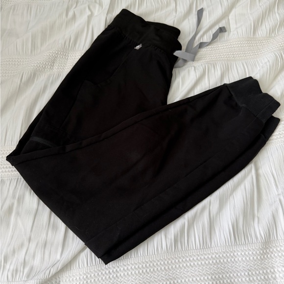 Figs Pants - Figs Women's Black Jogger Pants